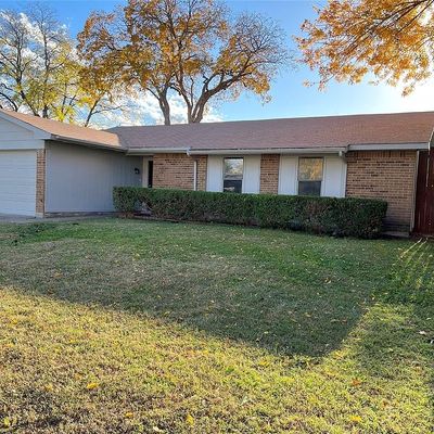 1834 Palo Duro Dr, Garland, TX 75040