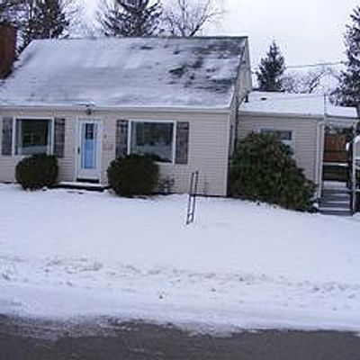 19 John St, Wellsville, NY 14895