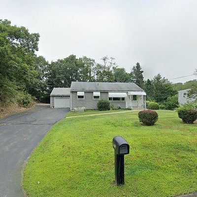 193 N Ivy St, Branford, CT 06405