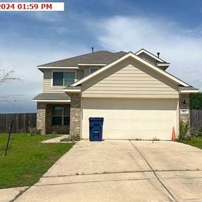 162 Kelly St, Angleton, TX 77515