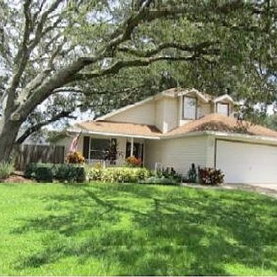 1620 Featherband Dr, Valrico, FL 33594