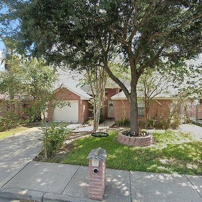 1709 Azalea St, Mission, TX 78573