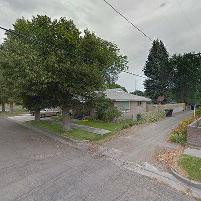 1743 Burton Ave, Burley, ID 83318