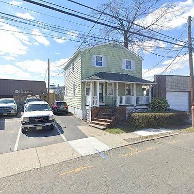 201 Lodi St, Hackensack, NJ 07601