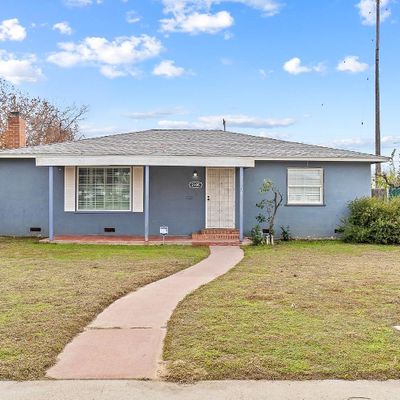 2105 Cypress St, Selma, CA 93662