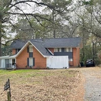 2105 Pleasant St, Huntsville, TX 77320