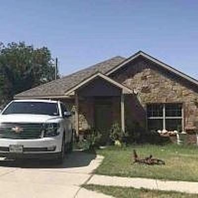 2821 Nw 19 Th St, Fort Worth, TX 76106