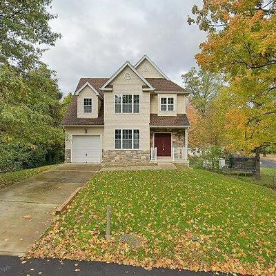 3152 Clay Ave, Feasterville Trevose, PA 19053