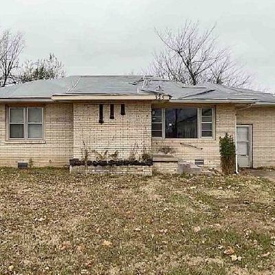 325 S 4 Th St, Mcloud, OK 74851