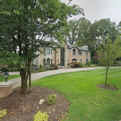 311 Haven Rd, Franklin Lakes, NJ 07417