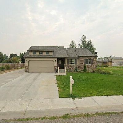 3936 Deer River Dr, Idaho Falls, ID 83401