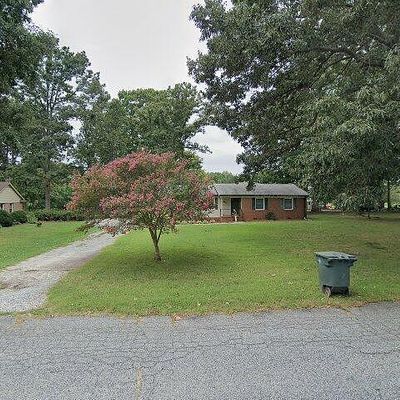 406 White Oaks Dr, Salisbury, NC 28147