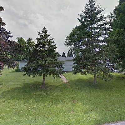 409 Dewitt St, Jonesville, MI 49250