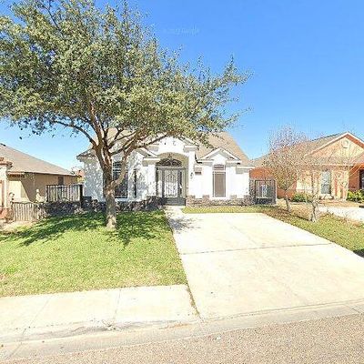 3616 Nubes Dr, Laredo, TX 78046