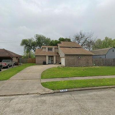 3618 Garrett Blvd, Deer Park, TX 77536