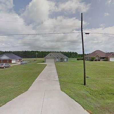 373 Renon Ln, Caledonia, MS 39740