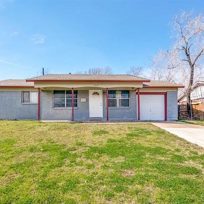 4812 Marshall St, Forest Hill, TX 76119