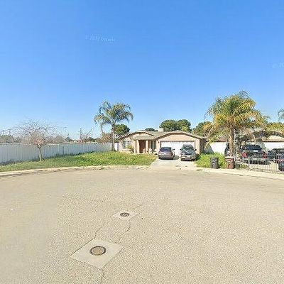 450 Fair Haven Ave, Shafter, CA 93263