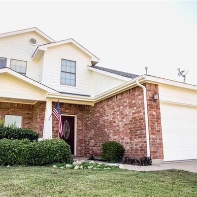 5701 Country Valley Ln, Fort Worth, TX 76179