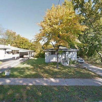 592 Adams Ave, Muskegon, MI 49442