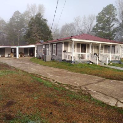 609 Community Rd, Talladega, AL 35160