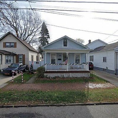 627 W 23 Rd St, Erie, PA 16502