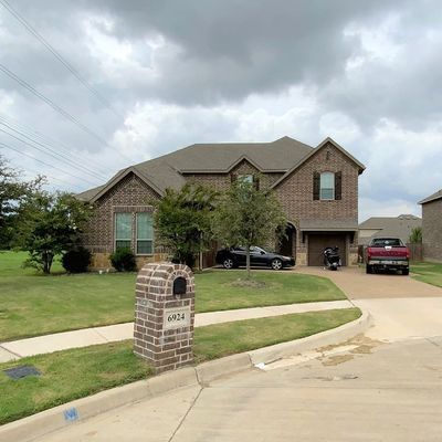 6924 Costa Del Sol Ct, Kennedale, TX 76060