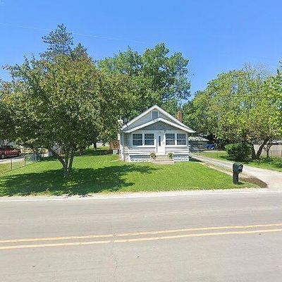 8225 Lewis Ave, Temperance, MI 48182