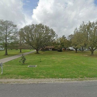 824 Lefort Bypass Rd, Thibodaux, LA 70301