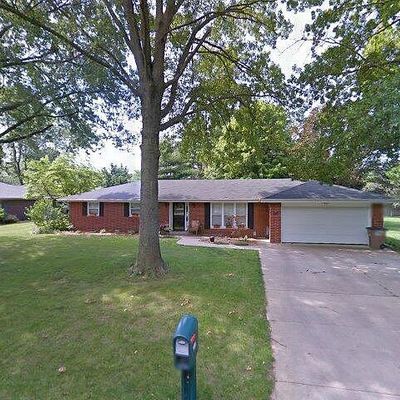 1005 Driftwood Ave, Columbus, IN 47203