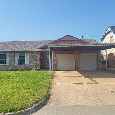 1024 Sw 3 Rd St, Moore, OK 73160