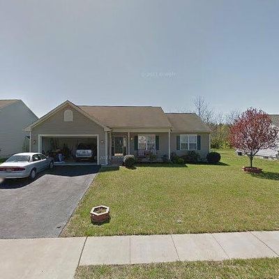 956 Boxwood Dr, Smyrna, DE 19977