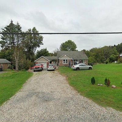 1135 Elverson Rd, Morgantown, PA 19543