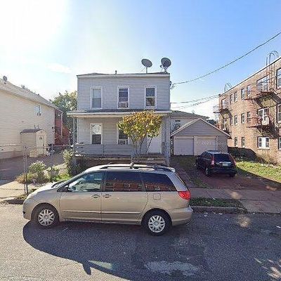 114 Seaman St, New Brunswick, NJ 08901