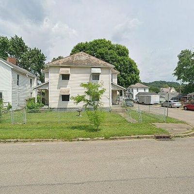 1146 Putnam Ave, Zanesville, OH 43701