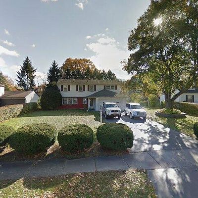 120 Fairlane Dr, Rochester, NY 14626