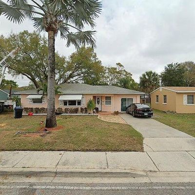 1241 Tyrone Blvd N, Saint Petersburg, FL 33710