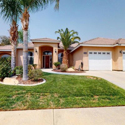 10536 Titanium Ave, Taft, CA 93268