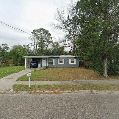 10611 Pine Estates Rd E, Jacksonville, FL 32218