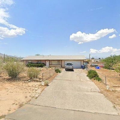 10750 Sauk Rd, Apple Valley, CA 92308