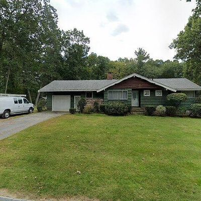 16 Bentley Ln, Chelmsford, MA 01824