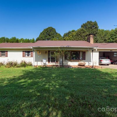 1275 Josie Ln, Conover, NC 28613