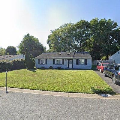 136 Melodic Dr, Newark, DE 19713