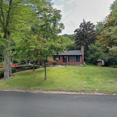 1368 Granville Rd, Westfield, MA 01085