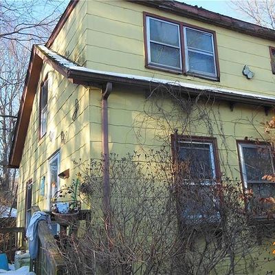 14 Starr St, Norwich, CT 06360