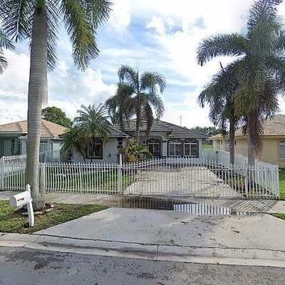 1854 Nw 204 Th St, Miami Gardens, FL 33056