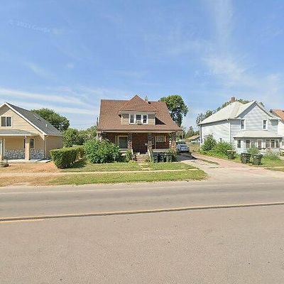 1919 Riverside Blvd, Sioux City, IA 51109