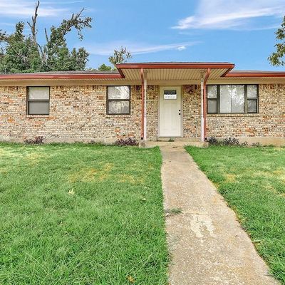 201 Ross Ave, Denison, TX 75020