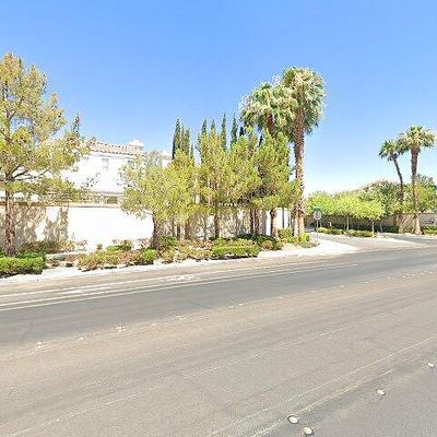 1600 Country Hollow Dr, Las Vegas, NV 89117