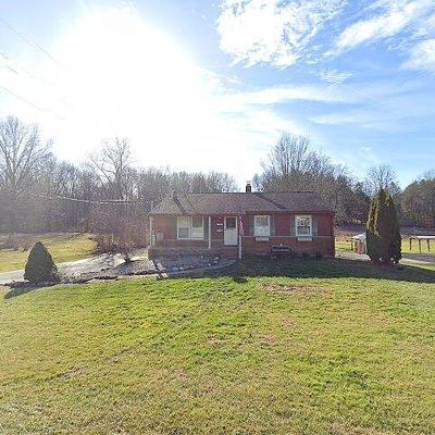 1678 Ritchie Rd, Stow, OH 44224